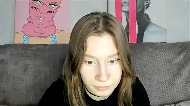 Snapshot of EnigmaSee chatting on February 25, 2025, 11:41 am EnigmaSee online show from February 25, 2025, 11:41 am