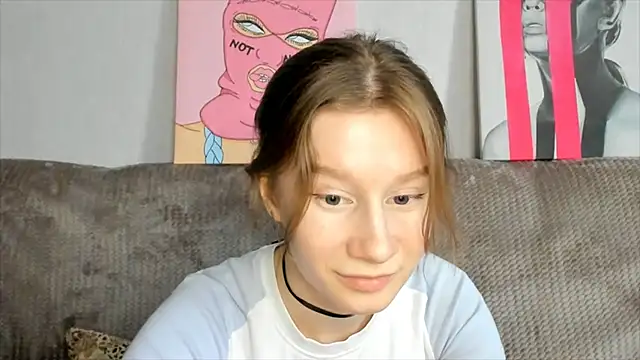 Snapshot of EnigmaSee chatting on March 13, 2025, 11:19 am EnigmaSee online show from March 13, 2025, 11:19 am