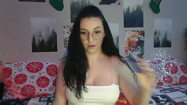 Fluffy Tiffy online show from December 13, 2024, 6:00 am