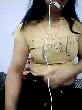 Snapshot of wildsakhi chatting on January 15, 2025, 4:32 pm wildsakhi online show from January 15, 2025, 4:32 pm