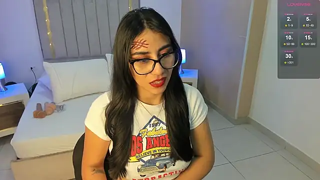 Snapshot of North-Dio chatting on February 1, 2025, 11:32 am North-Dio online show from February 1, 2025, 11:32 am