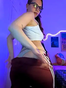 Snapshot of galaxiaa23 chatting on September 29, 2025, 3:44 am galaxiaa23 online show from September 29, 2025, 3:44 am