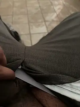 A-mira online show from April 2, 2026, 9:51 am