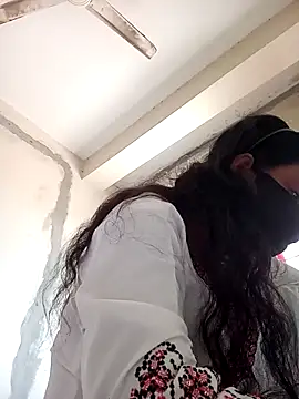 Neha-Roy online show from February 26, 2026, 5:28 am