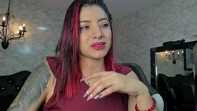 TAFITASLAVE online show from July 16, 2026, 9:21 pm