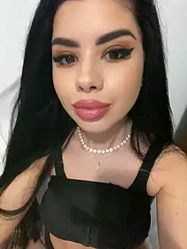 Snapshot of Ameliablack_1 chatting on December 13, 2024, 7:53 pm Ameliablack 1 online show from December 13, 2024, 7:53 pm