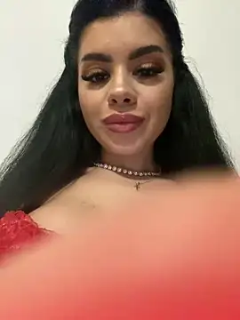 Snapshot of Ameliablack_1 chatting on January 19, 2025, 7:04 am Ameliablack 1 online show from January 19, 2025, 7:04 am