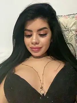 Snapshot of Ameliablack_1 chatting on January 20, 2025, 8:09 am Ameliablack 1 online show from January 20, 2025, 8:09 am