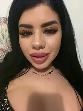 Snapshot of Ameliablack_1 chatting on January 22, 2025, 2:03 pm Ameliablack 1 online show from January 22, 2025, 2:03 pm