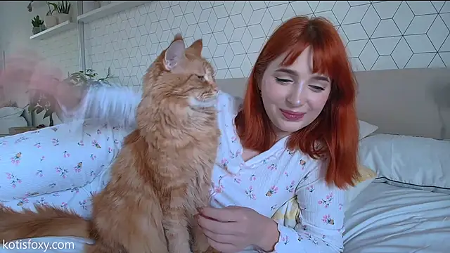 Snapshot of Kotis_Foxy chatting on December 2, 2024, 1:02 pm Kotis Foxy online show from December 2, 2024, 1:02 pm