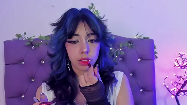 Snapshot of Nyx_nayla chatting on December 11, 2024, 8:39 pm Nyx nayla online show from December 11, 2024, 8:39 pm