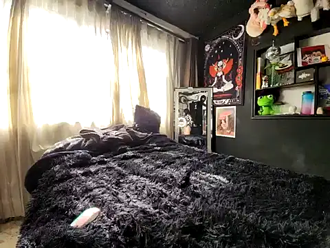 Snapshot of Nyx_nayla chatting on December 15, 2024, 2:16 pm Nyx nayla online show from December 15, 2024, 2:16 pm