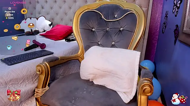 Snapshot of LittleCheerry chatting on January 24, 2025, 7:28 pm LittleCheerry online show from January 24, 2025, 7:28 pm