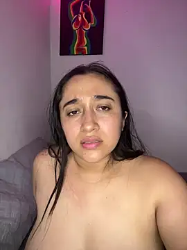 cata megan online show from January 4, 2025, 2:56 am