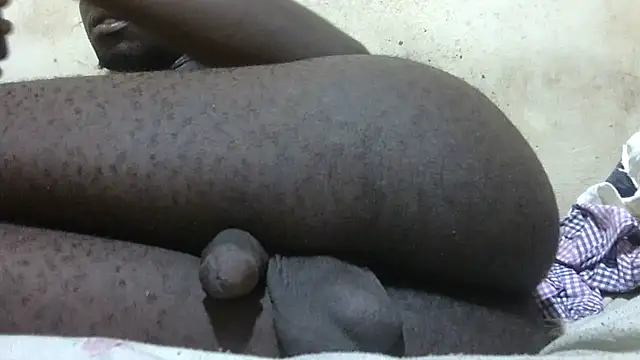 Snapshot of Blacckbbc chatting on December 1, 2024, 4:29 pm Blacckbbc online show from December 1, 2024, 4:29 pm