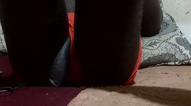 Snapshot of Blacckbbc chatting on January 31, 2025, 5:32 pm Blacckbbc online show from January 31, 2025, 5:32 pm