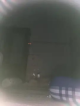 girldam95 online show from December 3, 2025, 2:15 pm