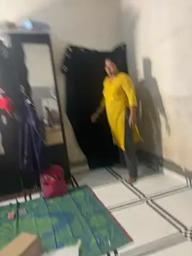 xyztopbeing online show from January 8, 2025, 12:58 pm