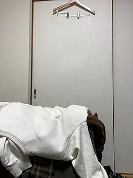 ryusei18570 online show from January 7, 2025, 12:09 pm