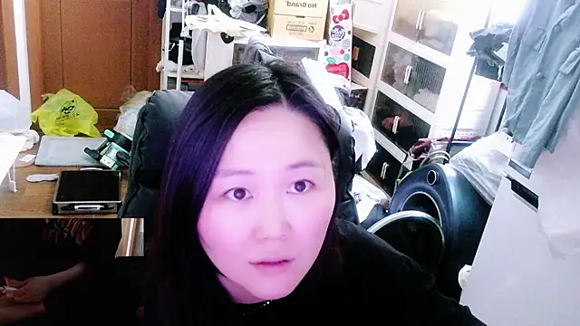 Snapshot of rami0428 chatting on May 19, 2026, 2:29 am rami0428 online show from May 19, 2026, 2:29 am