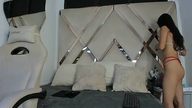 Snapshot of ninaht chatting on January 11, 2025, 8:54 pm ninaht online show from January 11, 2025, 8:54 pm