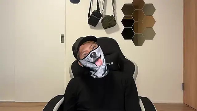 kensnb online show from November 17, 2025, 10:54 am