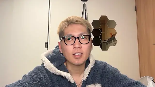 Snapshot of kensnb chatting on February 26, 2026, 12:37 pm kensnb online show from February 26, 2026, 12:37 pm