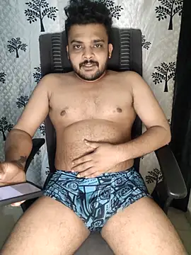 Mr Handsome hunk online show from November 18, 2025, 6:12 pm