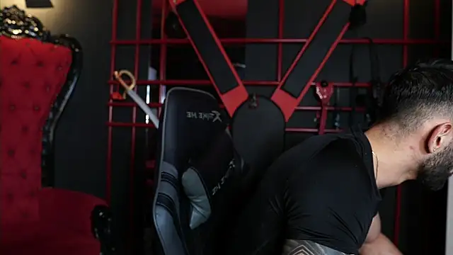 Austin bolt online show from March 10, 2026, 1:43 am