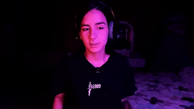 Alice woodville online show from November 3, 2025, 5:09 am