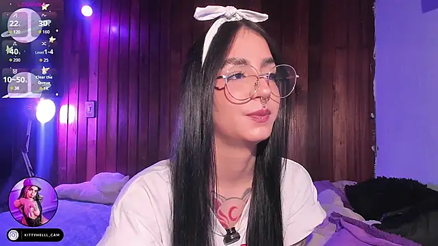 Alice woodville online show from November 28, 2025, 1:41 am