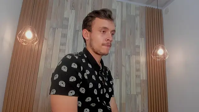 Desmon Clark online show from January 30, 2025, 4:27 am