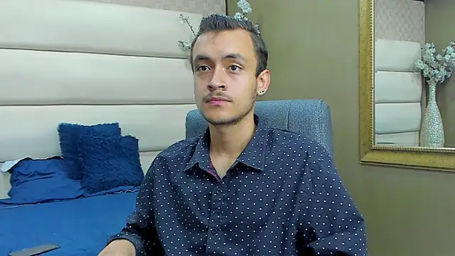 Desmon Clark online show from January 30, 2025, 7:04 pm