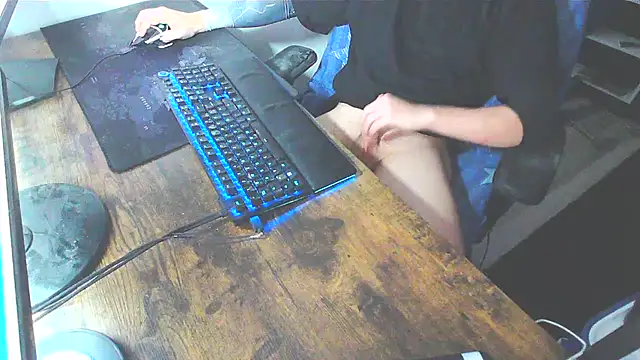 WouldLovetoFuckYou666 online show from November 30, 2025, 11:42 pm