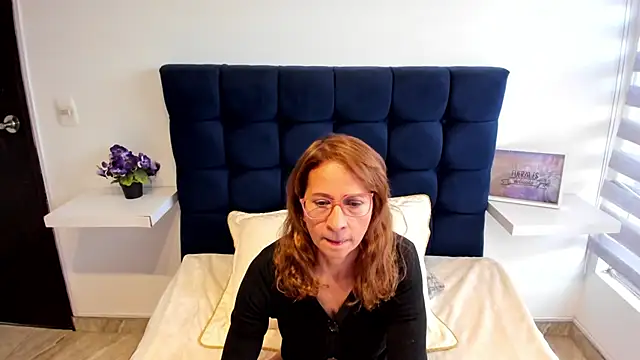 MARGOT WHISPER online show from January 15, 2025, 12:15 pm