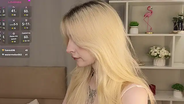 Snapshot of Naughty__Couplles chatting on February 26, 2026, 3:27 am Naughty Couplles online show from February 26, 2026, 3:27 am