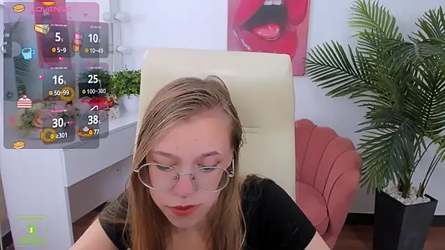 LayriantaVee online show from September 23, 2025, 6:49 am