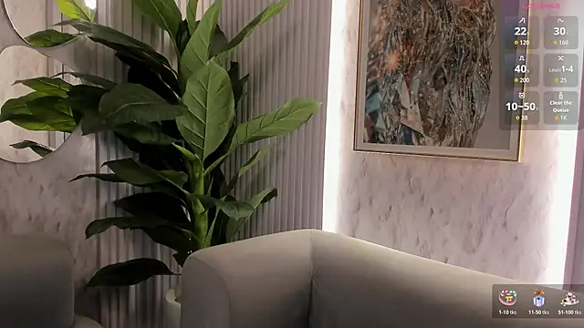 Sensual Sophie  online show from November 17, 2025, 10:21 am