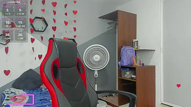 Snapshot of Danniela_rivera chatting on March 5, 2025, 12:00 pm Danniela rivera online show from March 5, 2025, 12:00 pm