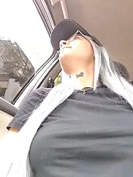 Snapshot of Dani_pegin chatting on November 2, 2025, 4:31 pm Dani pegin online show from November 2, 2025, 4:31 pm