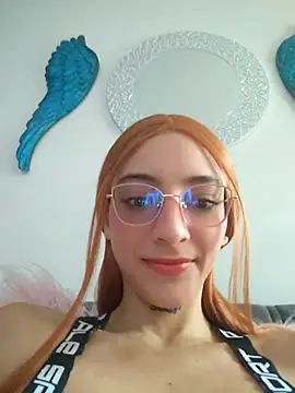 Snapshot of Dani_pegin chatting on February 9, 2026, 1:15 pm Dani pegin online show from February 9, 2026, 1:15 pm