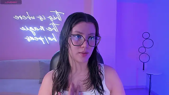 AmberFarrell online show from June 20, 2026, 8:11 pm