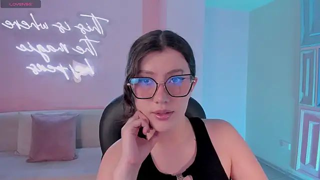 AmberFarrell online show from July 14, 2026, 8:47 pm