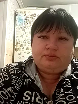 Snapshot of Marina376 chatting on January 16, 2025, 9:19 pm Marina376 online show from January 16, 2025, 9:19 pm