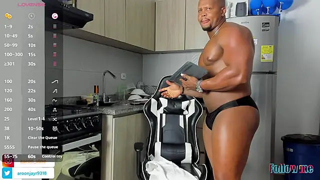 Aaron ST online show from October 24, 2025, 9:11 pm