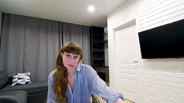 Daniella Lorente online show from March 14, 2026, 11:43 pm