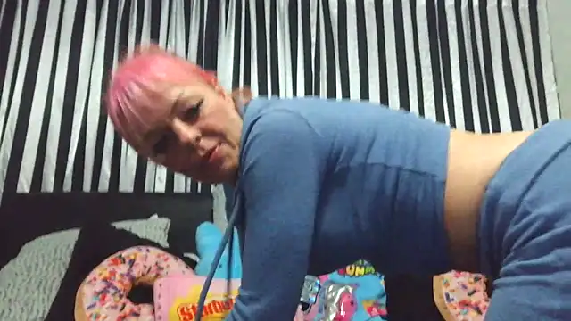 Snapshot of rileyraerhoads chatting on September 27, 2025, 3:55 am rileyraerhoads online show from September 27, 2025, 3:55 am