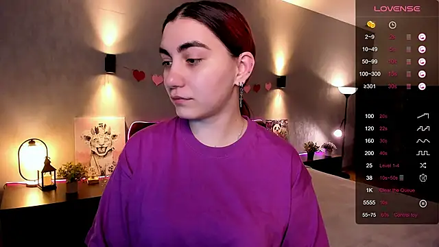 Snapshot of hannacheekss_ chatting on September 26, 2025, 2:04 am hannacheekss online show from September 26, 2025, 2:04 am