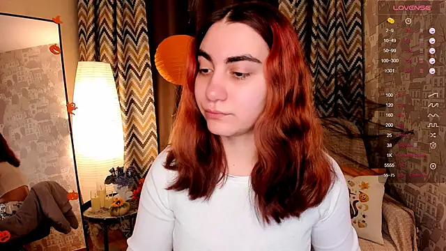 Snapshot of hannacheekss_ chatting on October 24, 2025, 2:08 am hannacheekss online show from October 24, 2025, 2:08 am