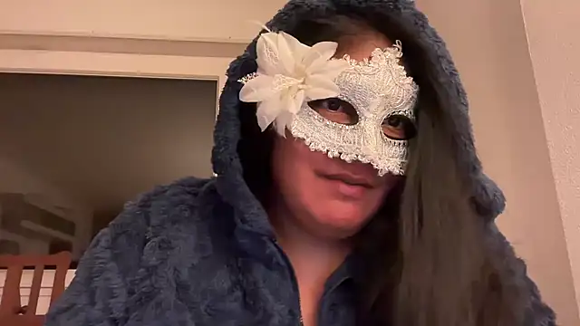 MashaCL online show from October 20, 2025, 5:35 pm